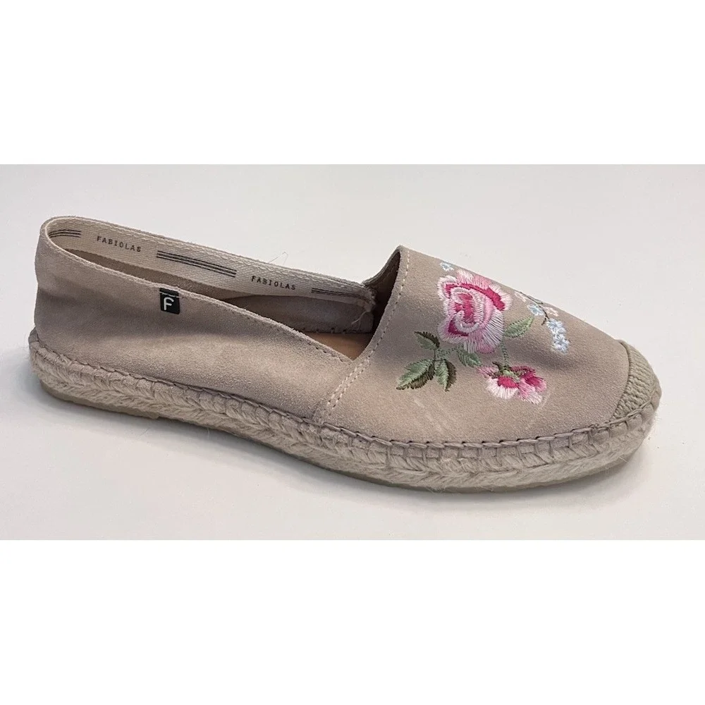 New FABIOLAS Sz 9 40 Espadrilles Suede Embroidered Flats Beige Tan Anthropologie